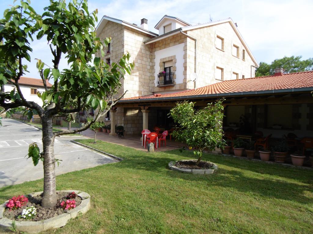 Posada Casa De Julia Parbayon Zewnętrze zdjęcie